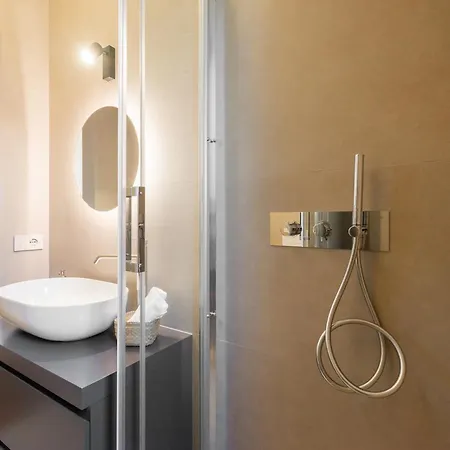 Elegant Haven Re Di By Hostand Apartment *